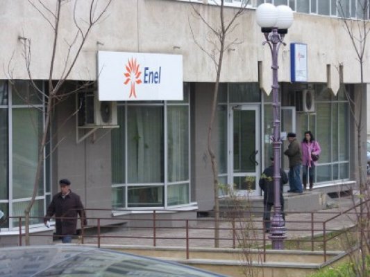 Casieriile Enel se redeschid pe 3 ianuarie